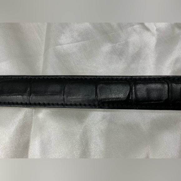 Authentic SALVATORE FERRAGAMO belt🖤🤍🖤 - Picture 4 of 8